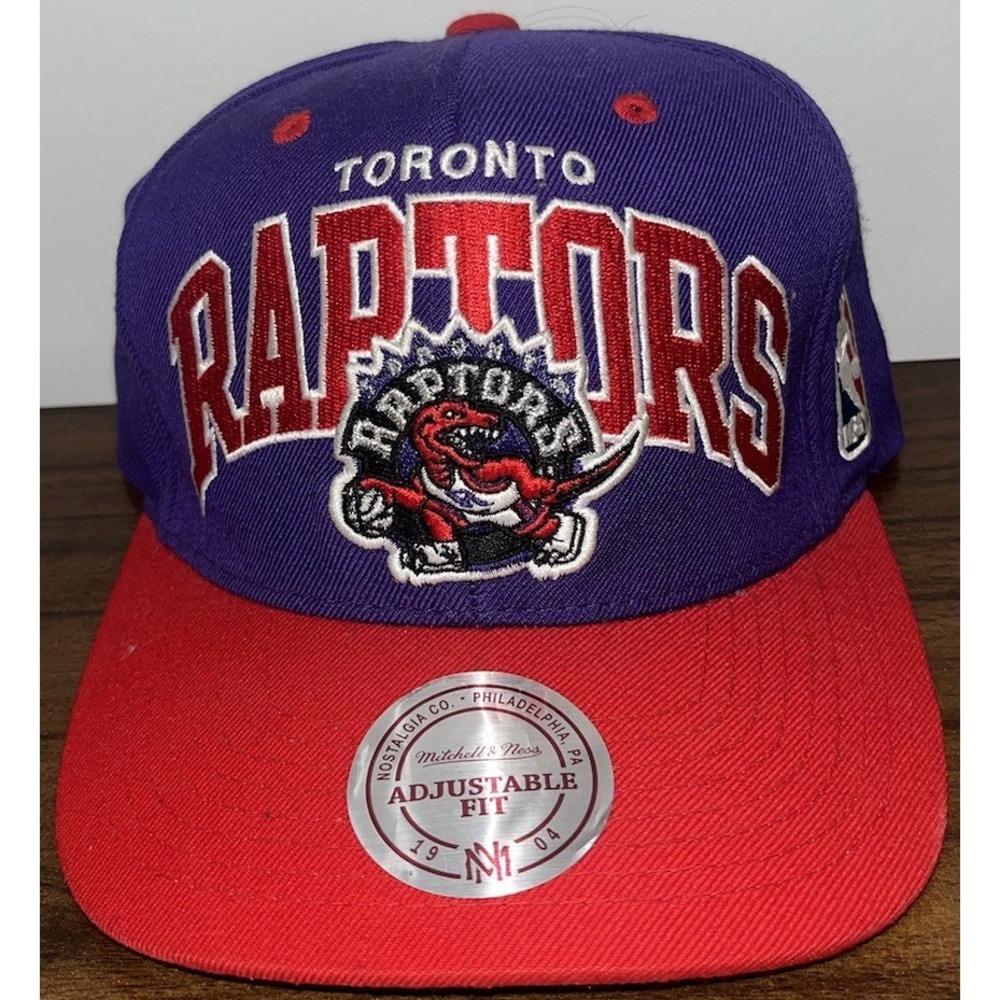 Mitchell & Ness Toronto Raptors NBA Hardwood Classic Retro Snapback Hat Purple